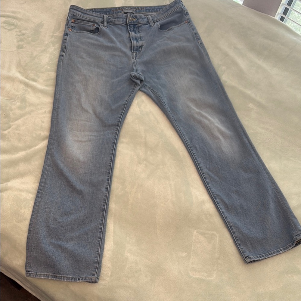 American Eagle Outfitters Blue Relaxed Jeans Casual Style